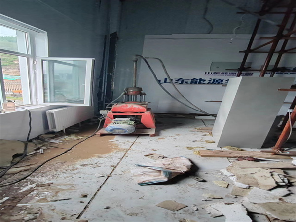 赫章地基基础下沉墙体裂缝加固注浆顶升施工