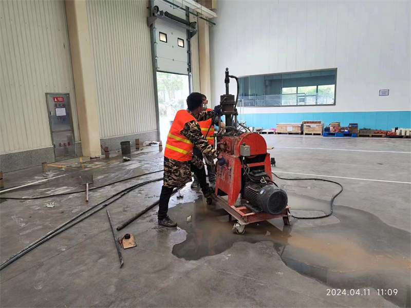 赫章厂房地面下沉塌陷注浆加固施工